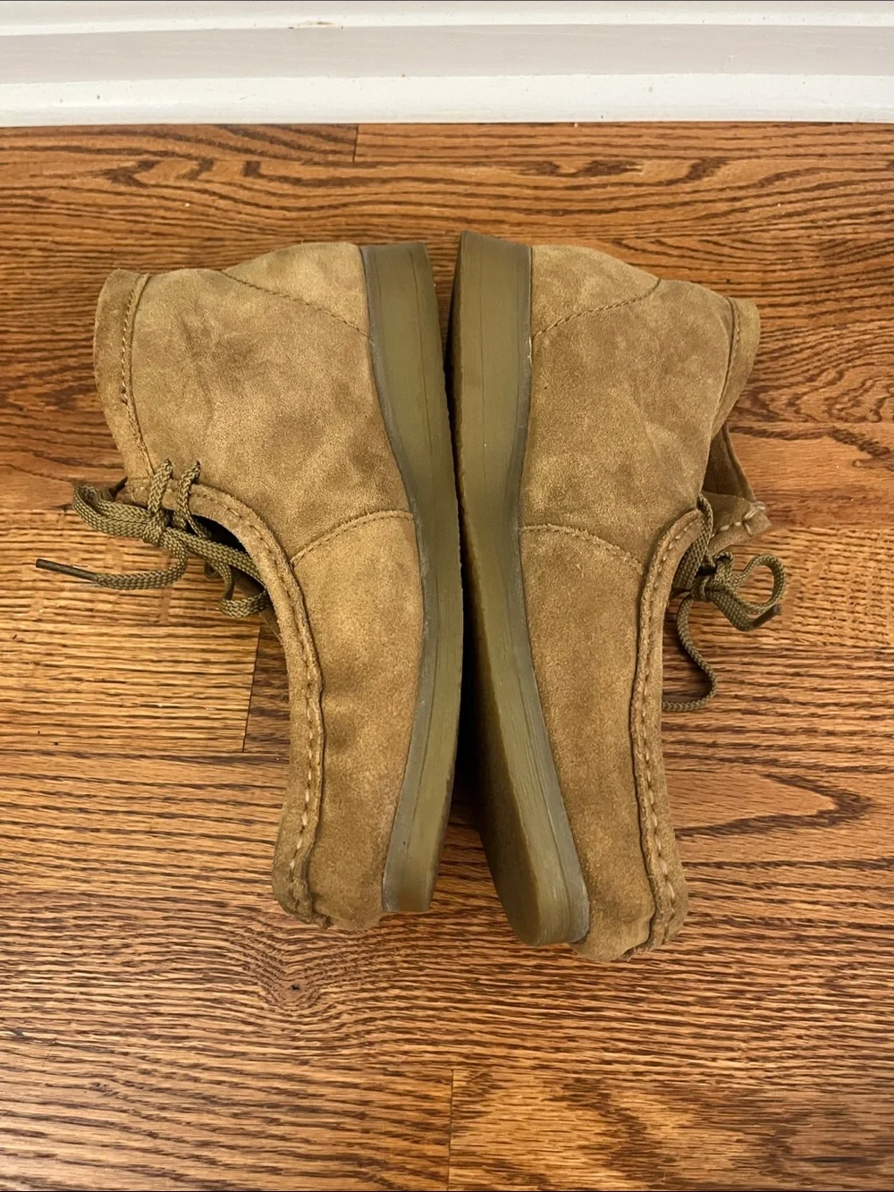 Classic Clarks Originals men's chukka boots Size 12